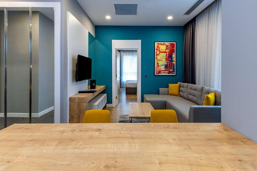 Days Inn & Suites By Wyndham Esenyurt Istambul Quarto foto