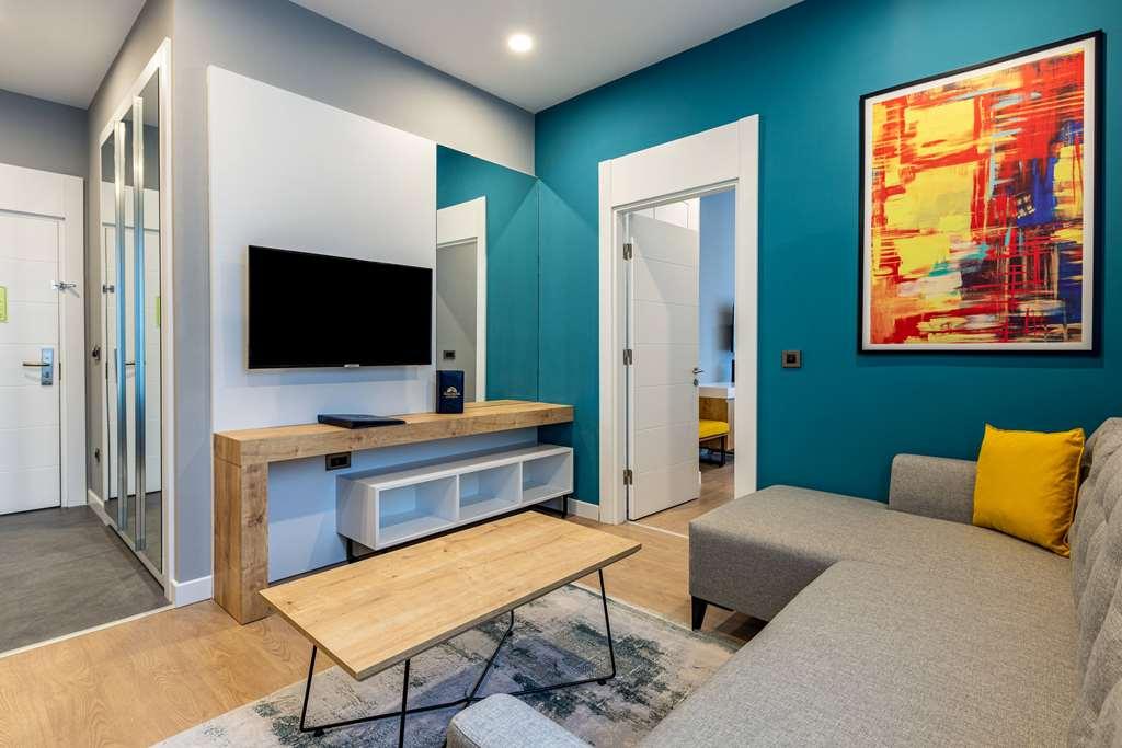 Days Inn & Suites By Wyndham Esenyurt Istambul Quarto foto