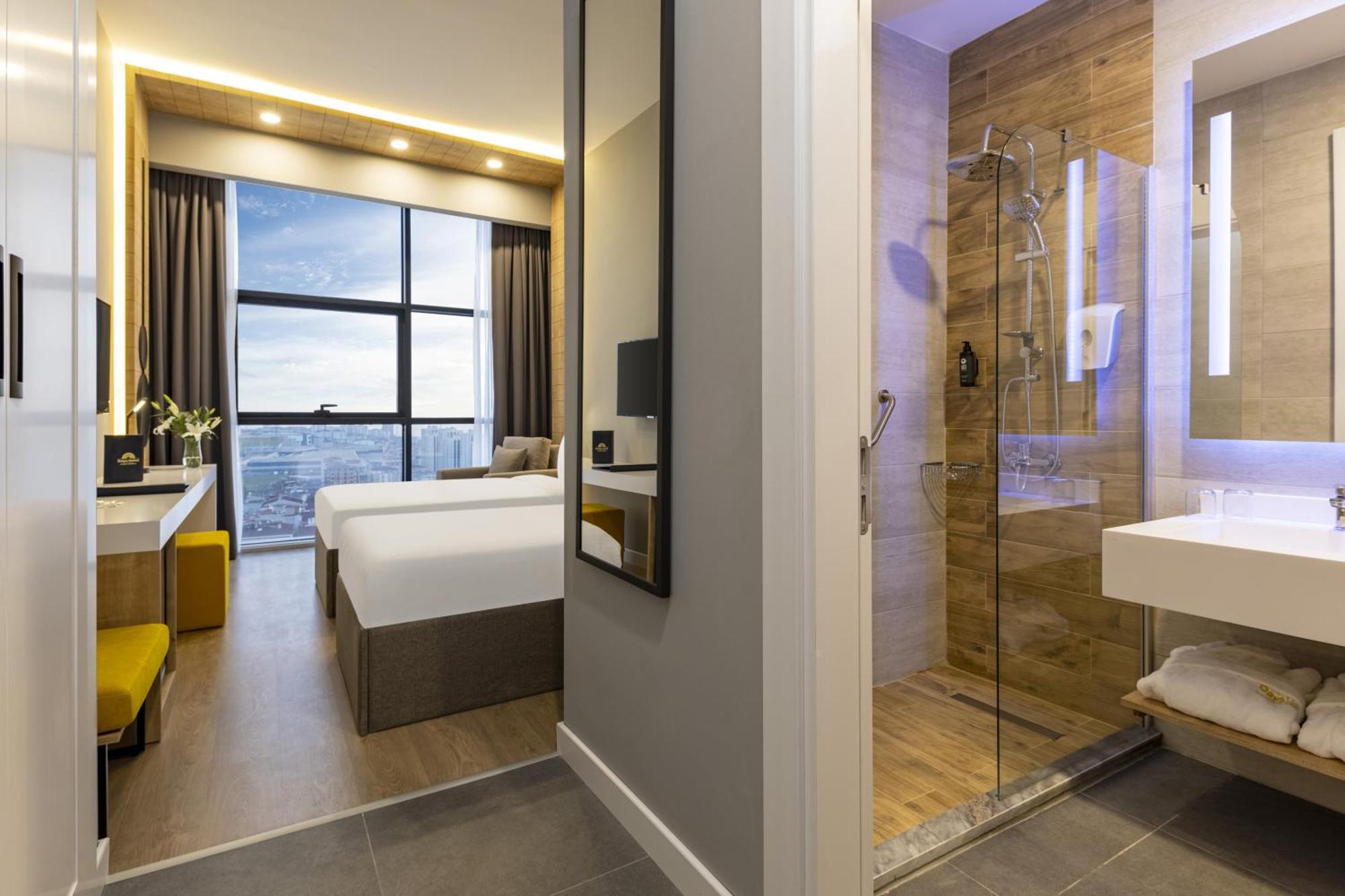 Days Inn & Suites By Wyndham Esenyurt Istambul Exterior foto